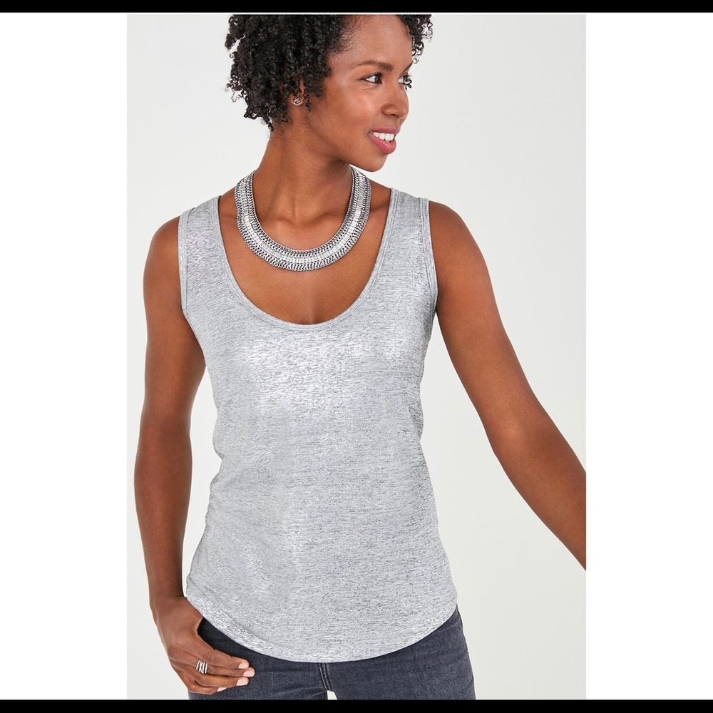 Stella & Dot Everybody Silver Top